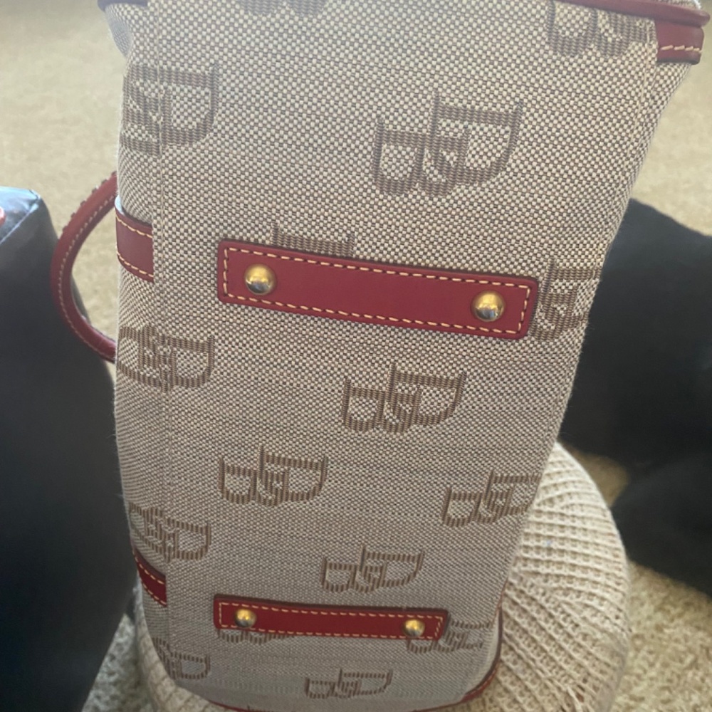 Dooney & Bourke jacquard logo Florentine signature canvas satchel red trim new - Picture 5 of 6